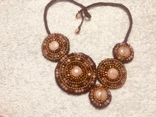 Carica l'immagine nel visualizzatore di Gallery, Collana asimmetrica