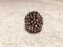 Carica l'immagine nel visualizzatore di Gallery, Anello rotondo cristallini