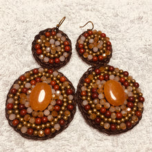 Carica l'immagine nel visualizzatore di Gallery, Orecchini doppio cerchio