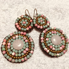 Carica l'immagine nel visualizzatore di Gallery, Orecchini doppio cerchio