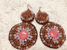 Carica l'immagine nel visualizzatore di Gallery, Orecchini doppio cerchio