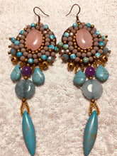 Carica l'immagine nel visualizzatore di Gallery, Orecchini ovali con pendagli