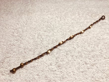 Carica l'immagine nel visualizzatore di Gallery, Braccialetto sottile con pietre