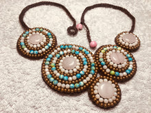 Carica l'immagine nel visualizzatore di Gallery, Collana asimmetrica