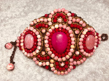 Carica l'immagine nel visualizzatore di Gallery, Bracciale allacciato semirigido