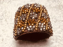 Carica l'immagine nel visualizzatore di Gallery, Bracciale grande a molla tipo fiorellini