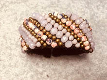 Carica l'immagine nel visualizzatore di Gallery, Bracciale a molla tipo geometrico