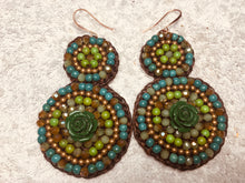 Carica l'immagine nel visualizzatore di Gallery, Orecchini doppio cerchio