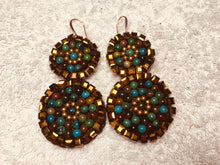 Carica l'immagine nel visualizzatore di Gallery, Orecchini doppio cerchio