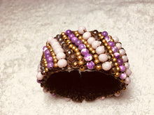 Carica l'immagine nel visualizzatore di Gallery, Bracciale a molla tipo geometrico