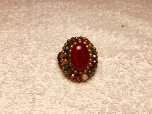 Carica l'immagine nel visualizzatore di Gallery, Anello ovale pietre e cristalli